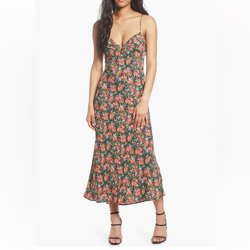 Chic Floral Midi Dress with Spaghetti Straps